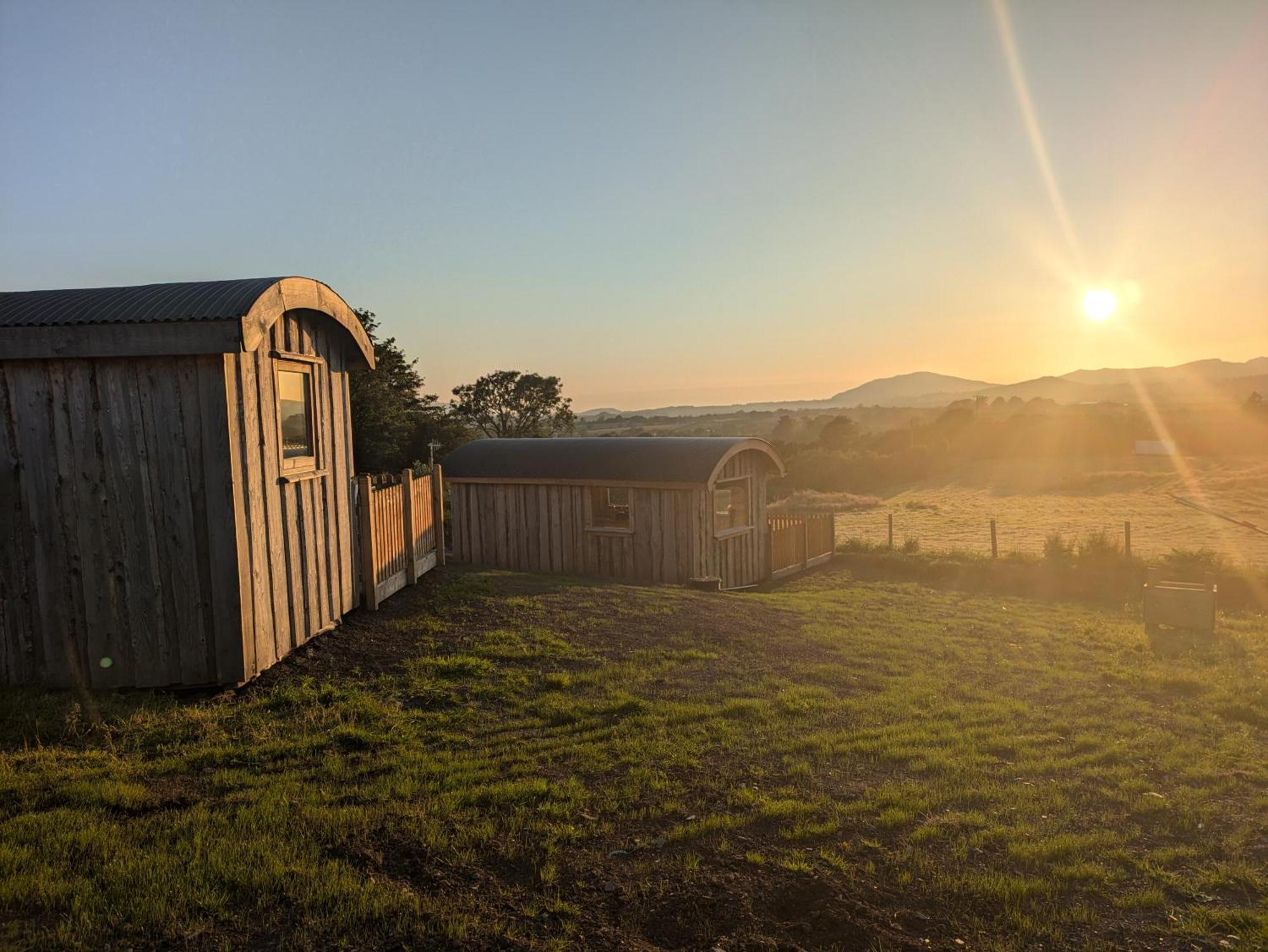 Hafan Gelli Sheperds Hut - Enlli Ferienhaus Pwllheli
